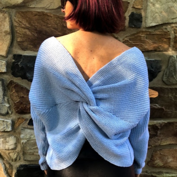Twist Back Knotted Pullover V neck Sweater NEW! - Picture 2 of 5